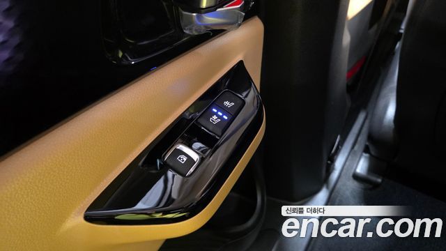 Kia Carnival (IV) Gasoline 7-Seater Signature 2021 — фото 16