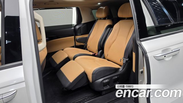 Kia Carnival (IV) Gasoline 7-Seater Signature 2021 — фото 32