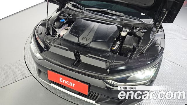 Kia EV6 Long Range Air 2022 — фото 6