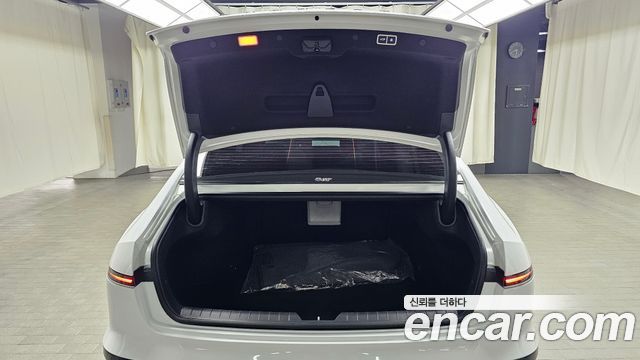 Hyundai Grandeur (GN7) 2,5 Gasoline 2WD Premium 2026 — фото 16