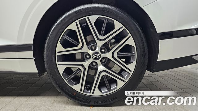 Hyundai Grandeur (GN7) 2,5 Gasoline 2WD Premium 2026 — фото 21