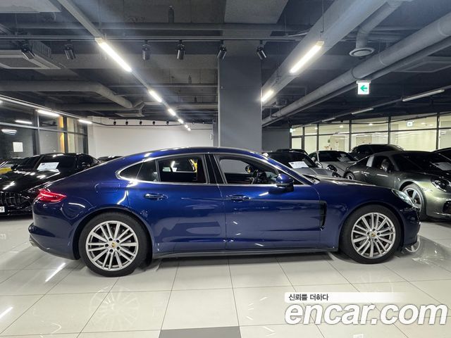 Porsche Panamera (971) 3.0 AWD 2020 — фото 2