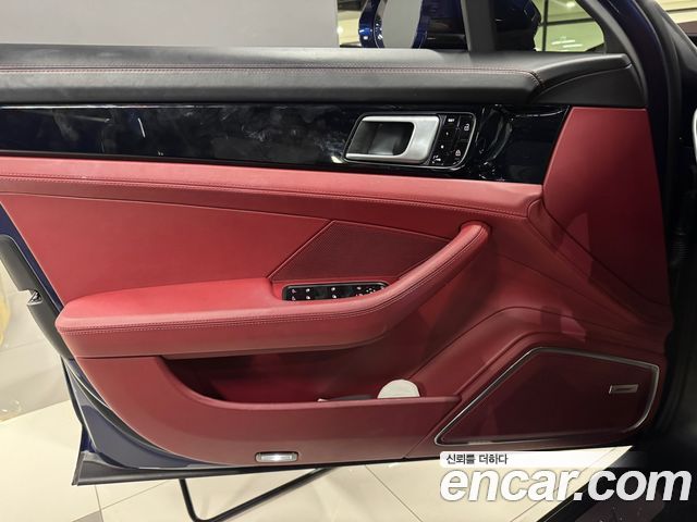 Porsche Panamera (971) 3.0 AWD 2020 — фото 8