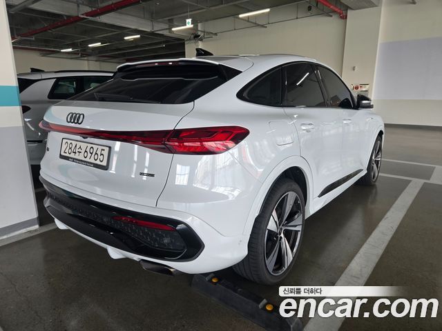 Audi Q5 (80A) 45 TFSI Quattro Sportback S Line 2025 — фото 2