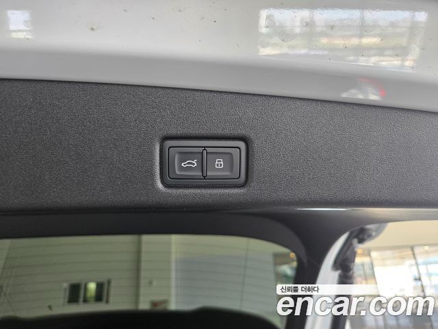 Audi Q5 (80A) 45 TFSI Quattro Sportback S Line 2025 — фото 17