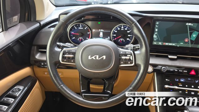 Kia Carnival (IV) Diesel 11-Seater Prestige 2022 — фото 17