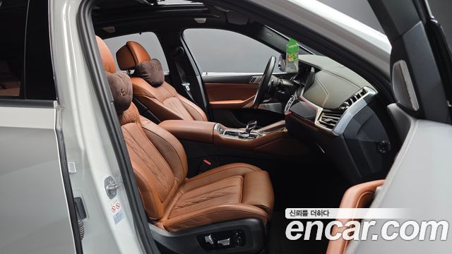 BMW X6 (G06) M50i 2023 — фото 26