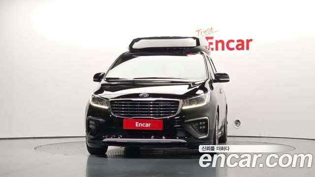 Kia Carnival 9-Seater Hi-Limousine Prestige 2019 — фото 3