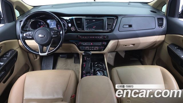 Kia Carnival 9-Seater Hi-Limousine Prestige 2019 — фото 7