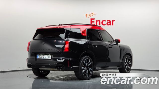 MINI Cooper S Countryman (III) ALL4 JCW 2024 — фото 2