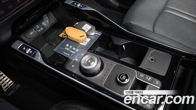 Kia Sorento (IV) Gasoline 2.5T 2WD Signature 2024 — фото 9