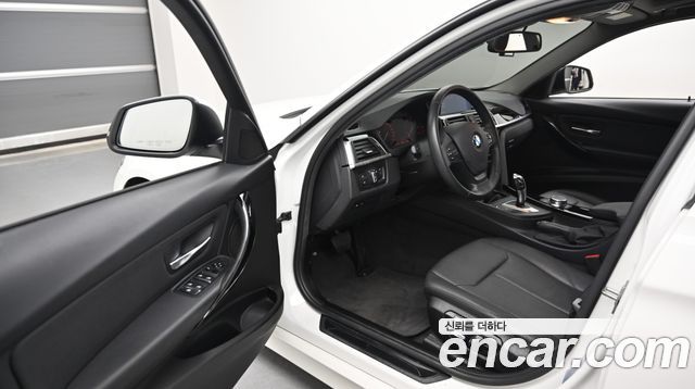 BMW 3 Series (F30) 320d 2018 — фото 15