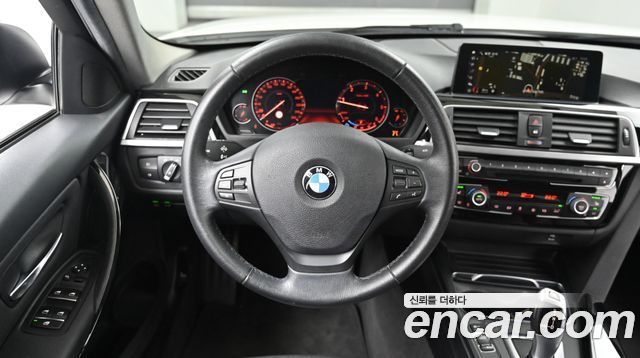 BMW 3 Series (F30) 320d 2018 — фото 17