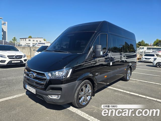 Hyundai Solati 15-seater Luxury 2025 — фото 1