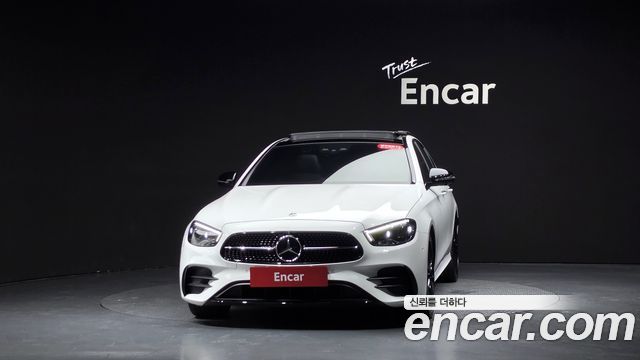 Mercedes-Benz E-Class (W213) E350 4MATIC AMG Line 2023 — фото 3