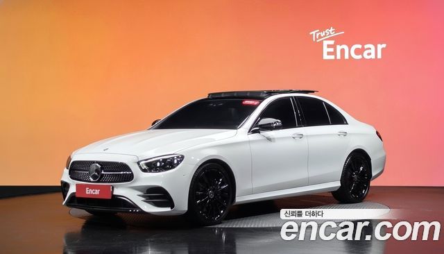 Mercedes-Benz E-Class (W213) E350 4MATIC AMG Line 2023 — фото 1