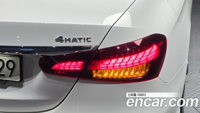 Mercedes-Benz E-Class (W213) E350 4MATIC AMG Line 2023 — фото 29