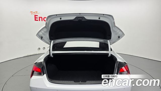 Hyundai Avante Hybrid (CN7) Smart 2023 — фото 20
