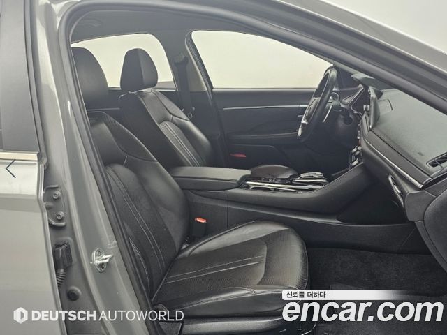Hyundai Sonata (DN8) 2.0 Premium Family 2020 — фото 10