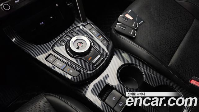 Kia Seltos Gasoline 1.6 Turbo 2WD Gravity 2023 — фото 9