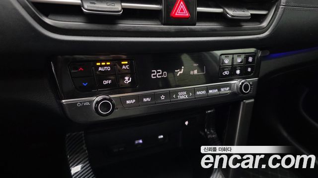 Kia Seltos Gasoline 1.6 Turbo 2WD Gravity 2023 — фото 19