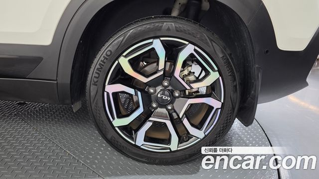 Kia Seltos Gasoline 1.6 Turbo 2WD Gravity 2023 — фото 21