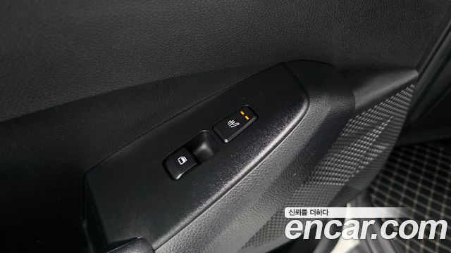 Kia Seltos Gasoline 1.6 Turbo 2WD Gravity 2023 — фото 29