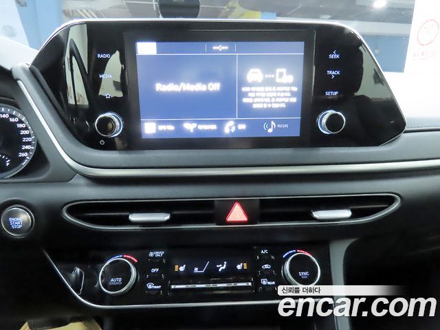 Hyundai Sonata Hybrid (DN8) Smart 2021 — фото 16