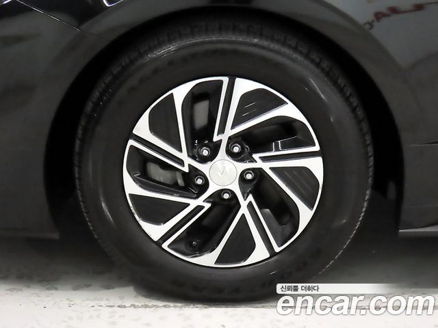 Hyundai Sonata Hybrid (DN8) Smart 2021 — фото 24