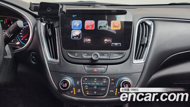 Chevrolet Malibu 2.0 Turbo LT Permium 2018 — фото 16