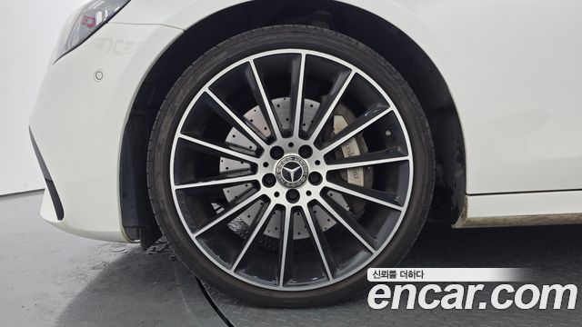 Mercedes-Benz E-Class (W213) E350 4MATIC AMG Line 2023 — фото 5