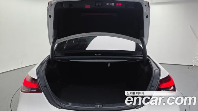 Mercedes-Benz E-Class (W213) E350 4MATIC AMG Line 2023 — фото 20