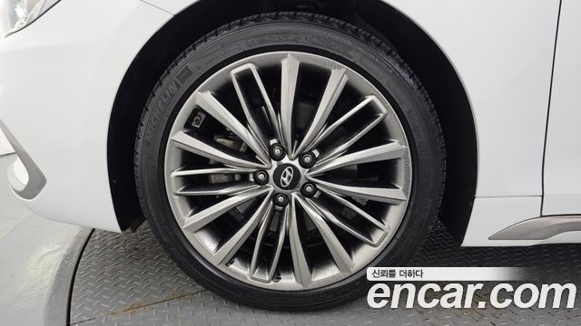 Hyundai Grandeur (IG) 3.0 Exclusive Special 2019 — фото 5