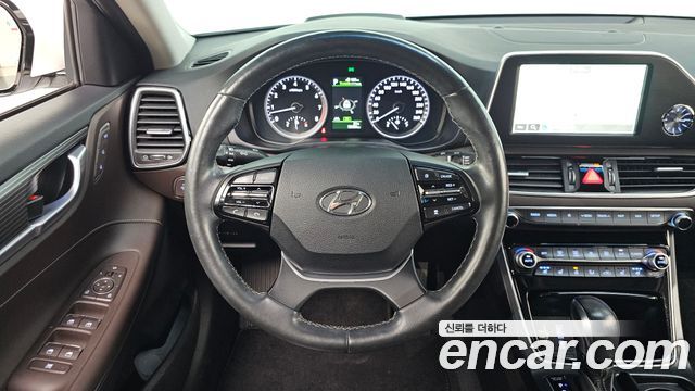 Hyundai Grandeur (IG) 3.0 Exclusive Special 2019 — фото 13