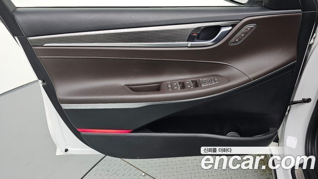 Hyundai Grandeur (IG) 3.0 Exclusive Special 2019 — фото 24