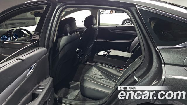 Genesis G80 (RG3) Gasoline 2.5 Turbo AWD 2021 — фото 11