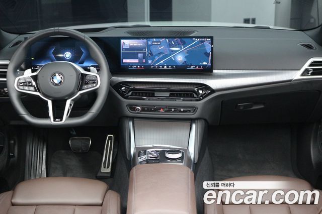 BMW 4 Series (G22) 420i M Sport Pro Convertible 2025 — фото 7