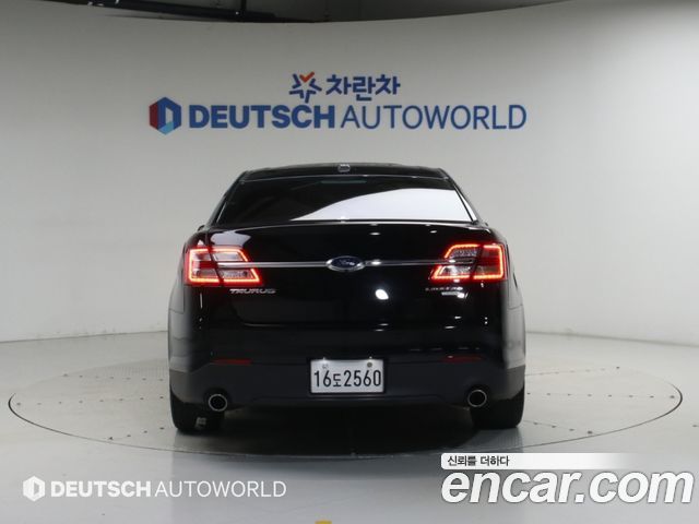 Ford Taurus 2.0 Limited EcoBoost 6th 2016 — фото 4
