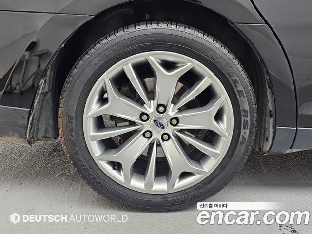 Ford Taurus 2.0 Limited EcoBoost 6th 2016 — фото 5