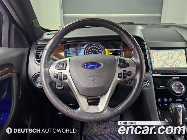 Ford Taurus 2.0 Limited EcoBoost 6th 2016 — фото 17