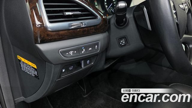 Genesis G90 3.8 AWD Luxury 2020 — фото 18