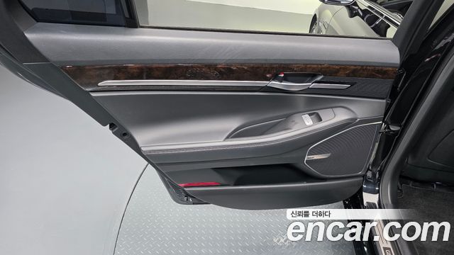 Genesis G90 3.8 AWD Luxury 2020 — фото 25