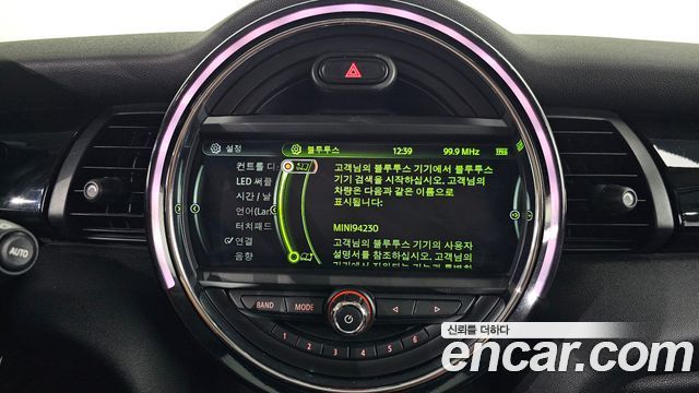 MINI Cooper D 5Door HIGH 3rd 2016 — фото 20