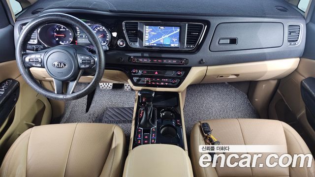 Kia Carnival 7-Seater Hi-Limousine President 2019 — фото 7