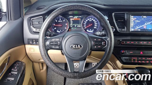 Kia Carnival 7-Seater Hi-Limousine President 2019 — фото 15