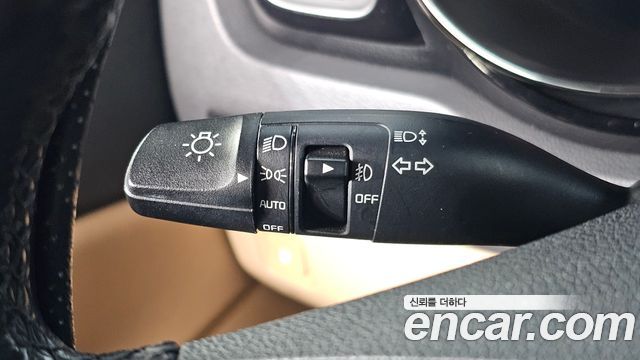 Kia Carnival 7-Seater Hi-Limousine President 2019 — фото 27