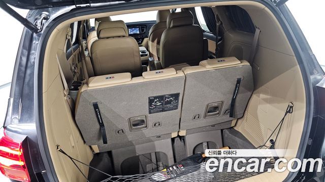 Kia Carnival 7-Seater Hi-Limousine President 2019 — фото 33