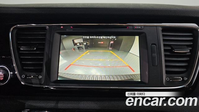 Kia Carnival 9-seater Noblesse 2016 — фото 20
