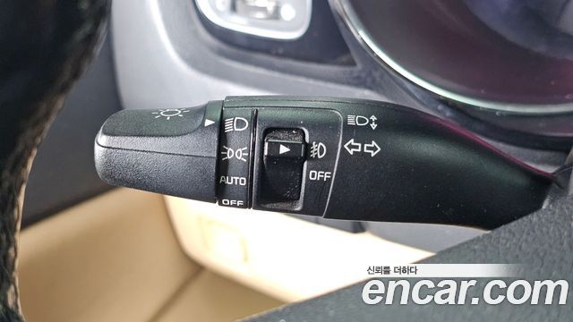 Kia Carnival 9-seater Noblesse 2016 — фото 28