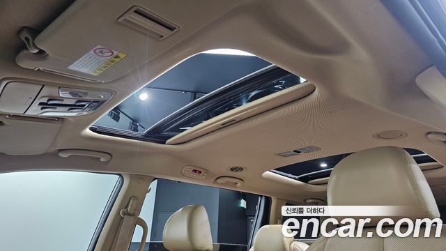Kia Carnival 9-seater Noblesse 2016 — фото 29